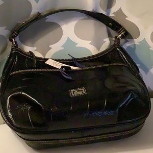 🌾NWT Dooney Bourke Satchel